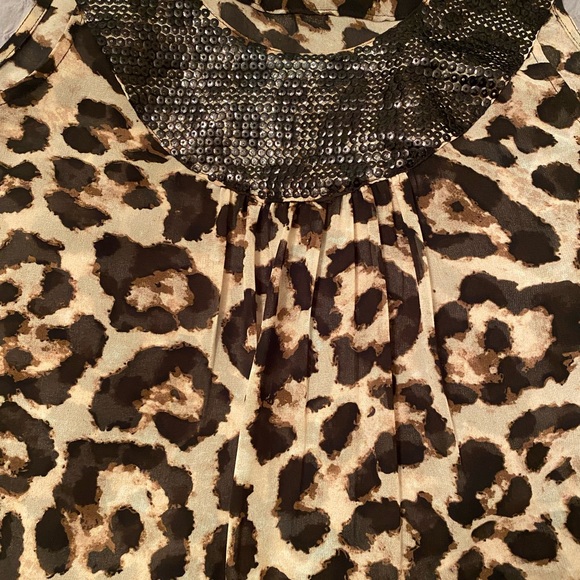 2 for $15 💥 Sheer Leopard Tank Top 🐆 - Picture 3 of 8